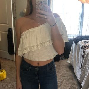 off the shoulder one sleeve crop